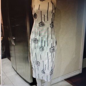 Astr WHT/BLK embroidered rose dress ..